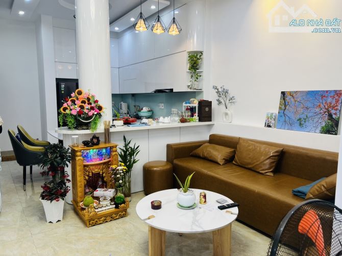 Bán nhà mặt tiền Trần Thái Tông Thanh Khê 60m2 giá 4.7 tỷ
