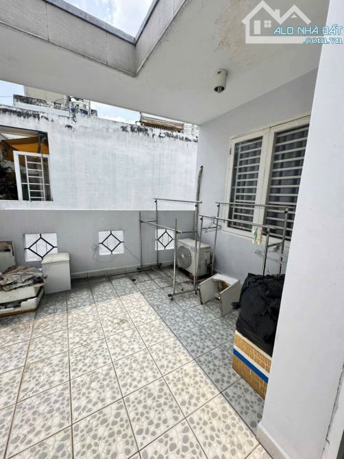 BÁN GẤP TRONG THÁNG ĐỂ ĐỊNH CƯ - MẶT TIỀN PHAN ĐĂNG LƯU - 39M² - 4 TẦNG