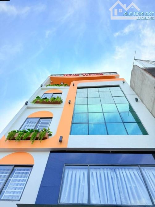 Bán CHDV P15 Tân Bình, Trường Chinh, Hẻm ô tô, 7x20m, thứ 1.2 tỷ.n, 18 Tỷ hơn