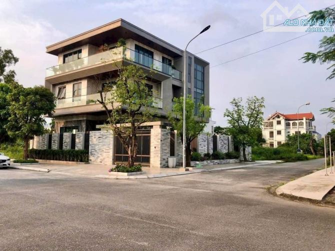 Bán lô đất biệt thự 185m2 mặt tiền 9m khu đất biệt thự Anh Dũng 3 đã có bìa đỏ cá nhân.