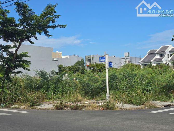 Bán đất lô góc view sông Tôn Thất Dương Kỵ & 10m5 Lê Sỹ,Hòa Xuân,Cẩm Lệ