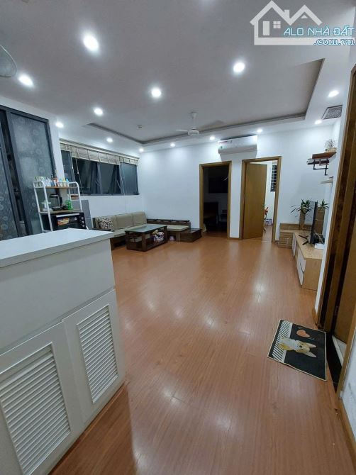 Bán căn 58m tòa F chung cư Báo Nhân Dân - Trần Hữu Dực 2pn1vs full nội thất 3,55 tỷ.