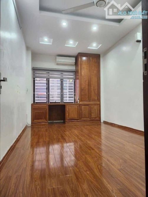 Cho thuê nhà nguyên căn ngõ 281 Trương Định Tương Mai Hà Nội
