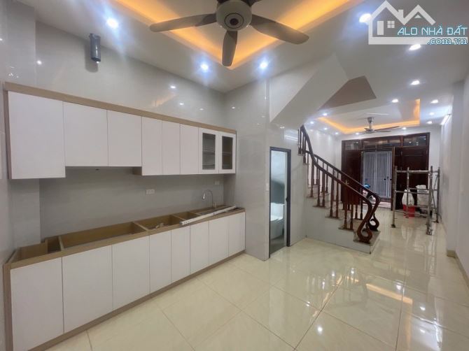 BÁN NHÀ MỚI ĐẸP – NGÕ THÔNG Ô TÔ CHẠY QUA – YÊN NGHĨA, HÀ ĐÔNG – GIÁ CHỈ 3,95 TỶ