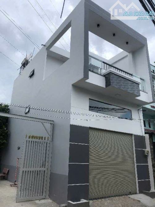Nhà 3 tầng đường TÂN THỚI HIỆP 29, phường TÂN THỚI HIỆP Q12, dt 65m2 (5mmx13m). 4,5Tỷ