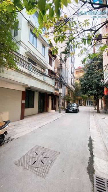 BÁN NHÀ PHÂN LÔ 61 LẠC TRUNG HAI BÀ TRƯNG - 90M 4T MT 8M- PHÂN LÔ VIP OTO TRÁNH KINH DOANH