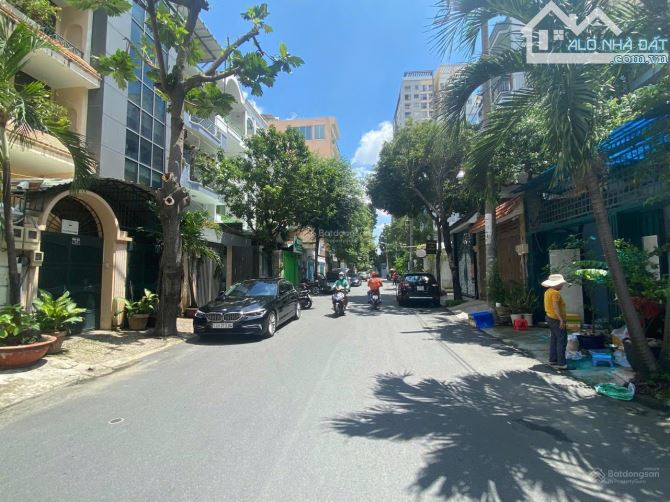 Bán nhà hẻm 10m đường Lam Sơn, Phường 6, Bình Thạnh, DT: 12x 19,5m. HĐT 90tr/tháng, 43 tỷ