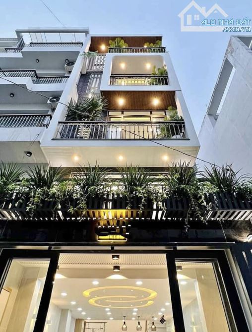 GIẢM SÂU 800TRIỆU!BÁN GẤP NHÀ HOA SỨ,PHÚ NHUẬN-GIÁ:3,89TỶ/63m2(4,5x14m).ĐANG CHO THUÊ