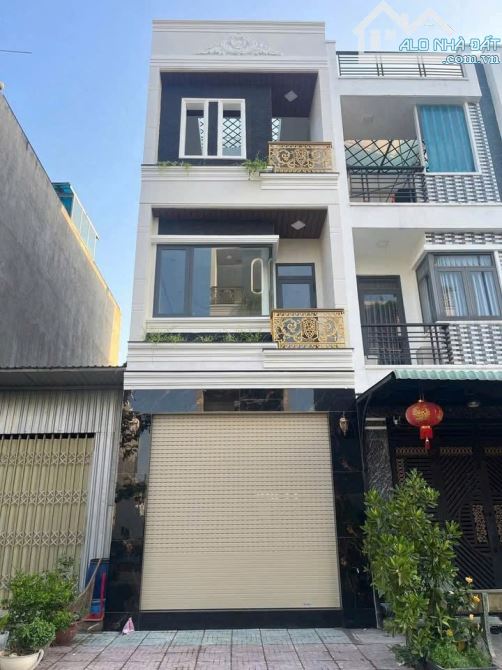 Nhà 1 trệt 2 lầu, phường Thuận Giao, Thuận An, BD, (sổ hoàn công)
