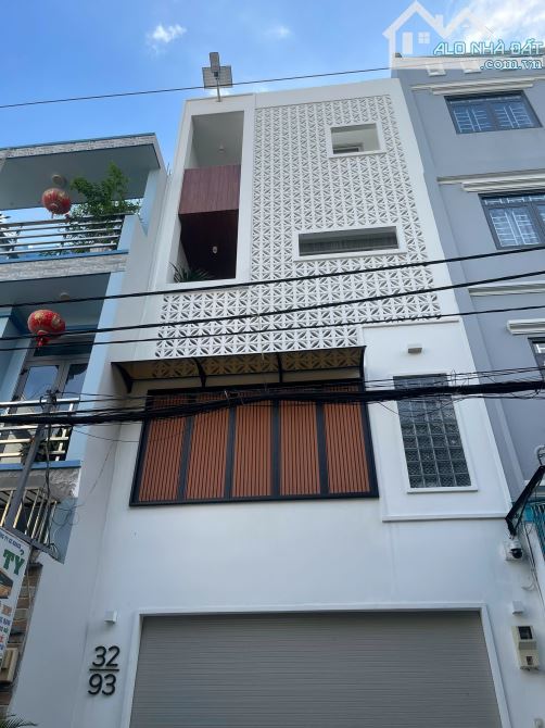 Nhà Mặt Tiền KD Bàu Cát, Phường 14, Tân Bình - DT: 4 x 14m, 4 tầng, giá rẻ: 14.2 tỷ TL