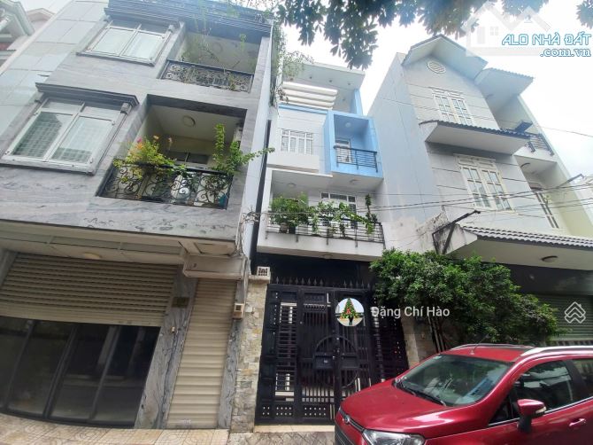 Nhà mặt tiền Lê Tấn Quốc khu nhà ga T3 - DT: 4 x 25m, 3 tầng, giá: 15 tỷ TL