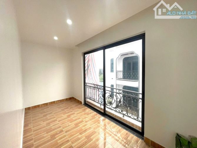 Bán nhà 3 tầng mới tinh, ngõ ô tô Quỳnh Cư – Hùng Vương – Hồng Bàng giá 2,45 tỷ
