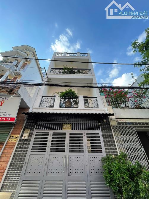 Nhà hàng hiếm ga T3 - HXH 6m Nguyễn Quang Bích, DT: 4 x 25m, 4 tầng, giá: 13.5 tỷ TL