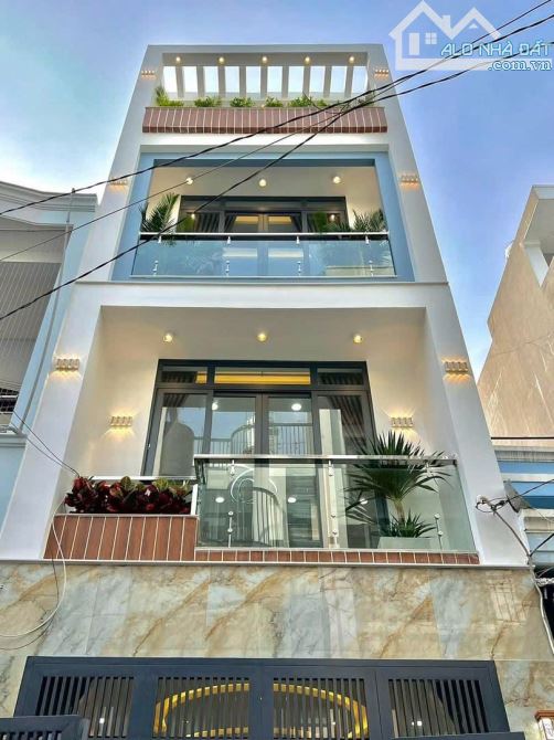 CÔ 4 cần bán nhà Nguyễn Đình Chiểu,quận 3.Giá 4tỉ550/72m2.Sổ hồng riêng.
