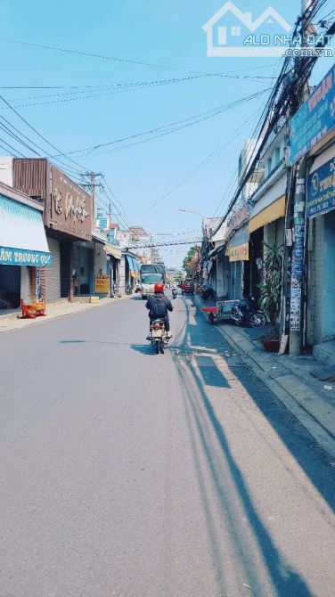 BÁN NHÀ 1 LẦU  1 TRỆT GẦN GX  HÒA BÌNH phường Tân Hòa   Biên Hòa  Đồng Nai