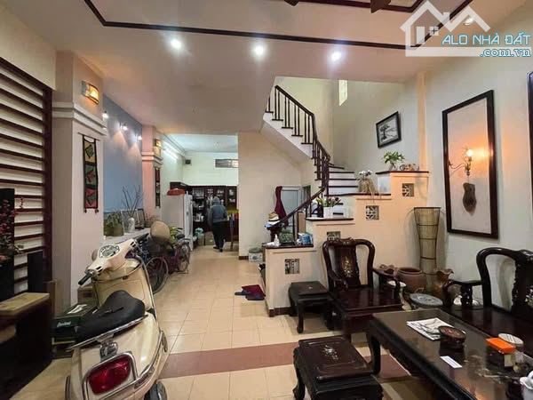 CẦU GIẤY – NHÀ ĐẸP, NGÕ THÔNG, GẦN Ô TÔ