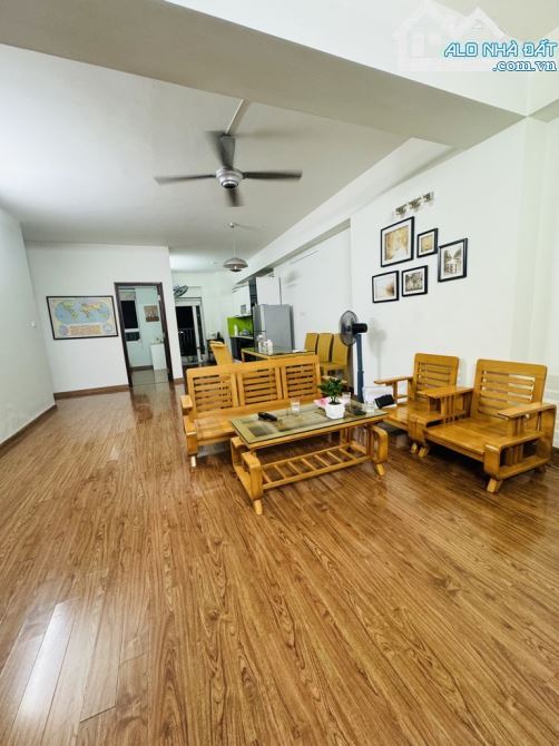CHUNG CƯ CAO CẤP MẶT PHỐ TÂN MAI – CỰC HIẾM – 3 NGỦ, 100m² – Mặt tiền 7.5m – Giá 6.2 tỷ - 6