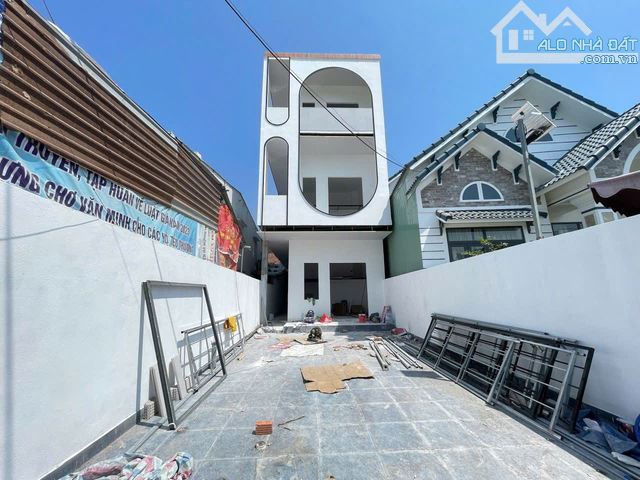 Cần Bán Căn Hộ Mới 3Tầng gồm 19 phòng