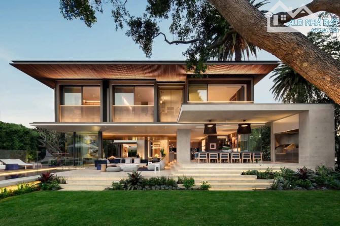 Cần bán Biệt Thự 240 m² Phú Nhuận,  Hẻm 7m Thông, 5PN, Chỉ 52 Tỷ, Sổ riêng !