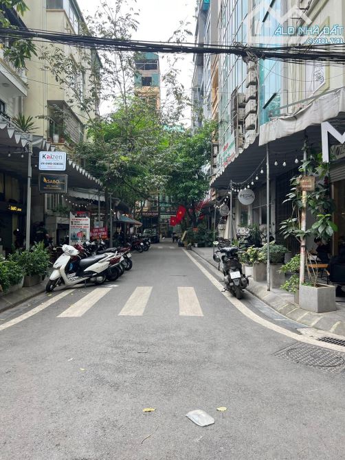 BÁN TOÀ NHÀ NGUYỄN TUÂN,LÔ GÓC 2 MẶT TIỀN,KINH DOANH,Ô TÔ TRÁNH 100M2 7T MT17.5M GIÁ 47 TỶ