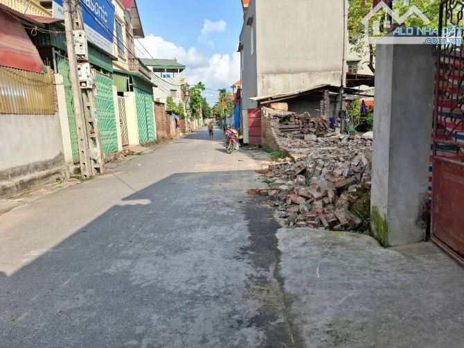 BÁN ĐẤT PHỐ AN BÌNH, THUẬN THÀNH. 100M2 * MT 5M * 3,15 TỶ. Ô TÔ TRÁNH, KINH DOANH.