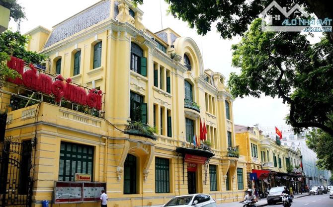 MẶT HỒ GƯƠM - LÔ GÓC 2 MẶT TIỀN - CỰC KỲ ĐẲNG CÁP - 7 TẦNG THANG MÁY - SỔ RIÊNG 1 CHỦ