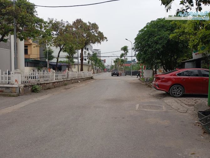 Đất khu ĐẤU GIÁ: 73m LÔ GÓC, đường 13m, ngay HỒ nhỉnh 11tỷ