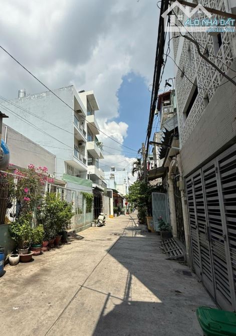 HÀNG HIẾM QUẬN TÂN PHÚ NGANG 6 x 16 CÓ THỂ TÁCH THÀNH 2 THỬA7