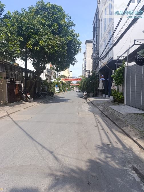 CHỦ GẤP BÁN LẮM RỒI. MONG MUỐN BÁN NHANH LÔ GÓC -DIỆN TÍCH LỚN