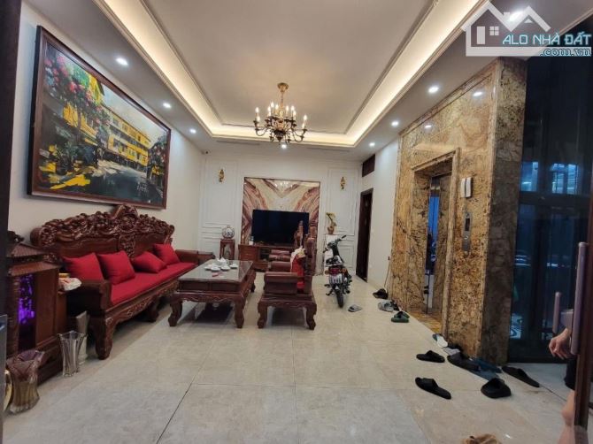 BÁN NHÀ TỨ LIÊN- TÂY HỒ- GARA ÔTÔ- THANG MÁY- NỘI THẤT- NGÕ THÔNG- 42M x 7TẦNG GIÁ 14,5 Tỷ