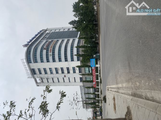Ô TÔ TRÁNH CỔ DƯƠNG HƠN 60m2 NHỈNH 5 tỷ DỄ THANH KHOẢN