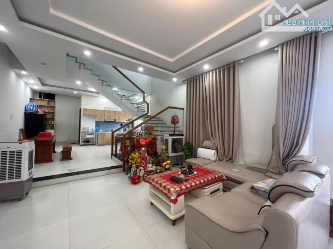 SIÊUPHẨM LÔ GÓC 2 TẦNG-TT LÀNG ĐẠI HỌC, FPT-HOÀ HẢI-Đường NGUYỄN DUY CUNG-135m2-NHỈNH 6 TỶ - 10