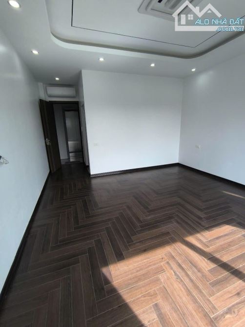 Bán nhà Phúc Đồng Long Biên - lô góc 43m xây 7 tầng gara ôtô, thang máy vỉa hè rộng - 10
