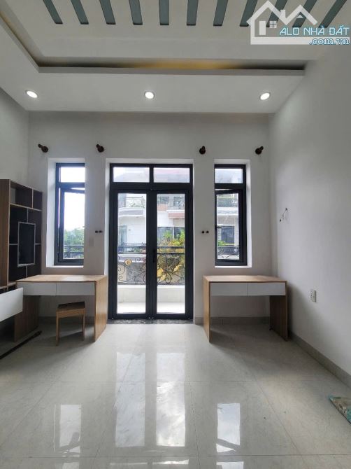 nhà 60m2 3ty750 TL 1 trệt 2 lầu, đúc 3 tấm,trục chính KDC, p.Bình Chuẩn - 10