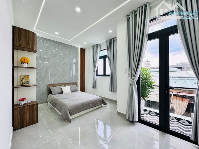 VỀ QUÊ Ở CẦN BÁN NHÀ ĐƯỜNG TRẦN TUẤN KHẢI, PHƯỜNG 5, QUẬN 5 - GIÁ:4TỶ940/68,8M2. SỔ CHUẨN. - 10