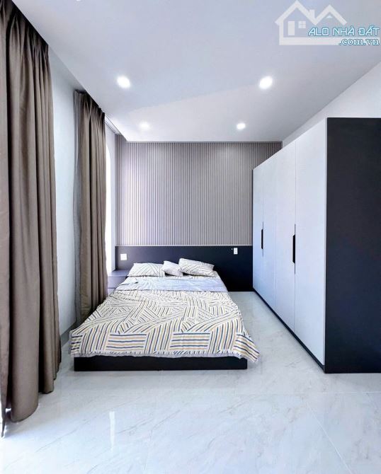 Bán Gấp Nhà Đẹp 2 Tỷ 500 – 4PN, 240m² – Hẻm Ô Tô – Gần Trung Tâm Thủ Dầu Một - 11