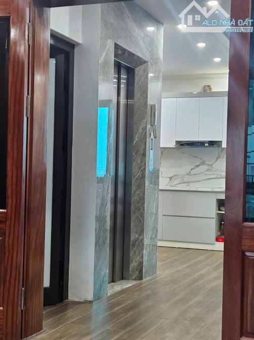 Bán nhà LK Văn La 50m x 7 Tầng Thang Máy, Phân Lô, Vỉa Hè, Ô Tô vào nhà, 16.5 Tỷ - 11
