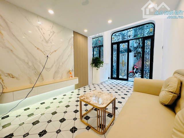 BÁN NHÀ KHÂM THIÊN, DT 28M x 5 TẦNG, NHỈNH 6 TỶ, NGÕ NÔNG, VỊ TRÍ SIÊU ĐẸP - 11