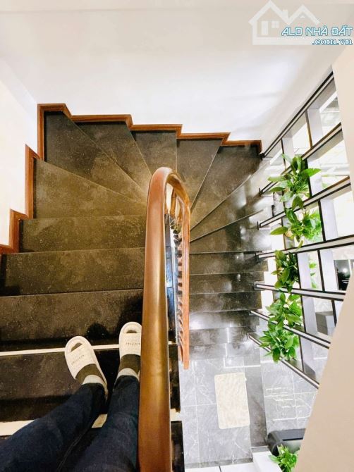 Luxury Đại La. Lô góc 3 thoáng , cách phố 30m - 11
