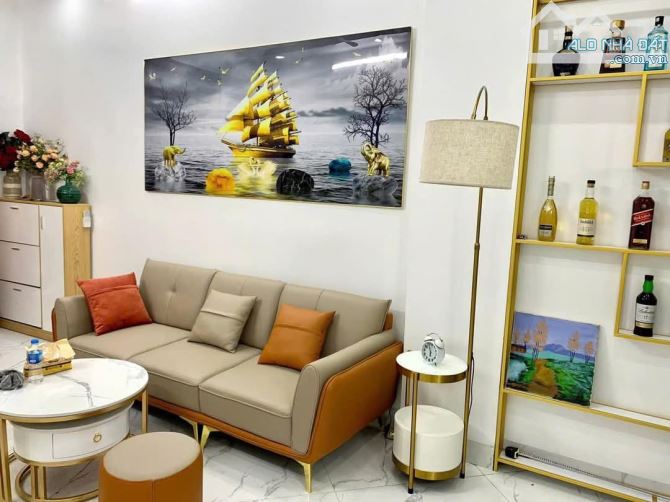 Nhà đẹp Minh Khai, ngõ thông nông 3m, ra Phố 60m, kdoanh, full đồ, 45m2. Giá 11 tỷ - 11