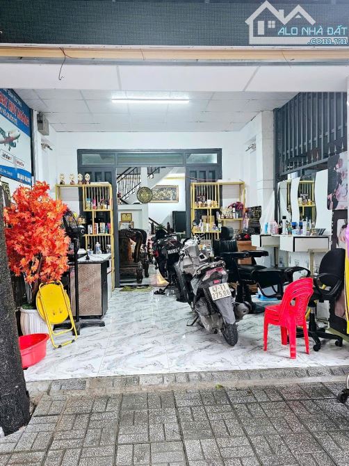 BÁN NHÀ TRỆT LẦU 2PN, ĐƯỜNG 743 GẦN NGA TƯ 550, ĐỪONG NHỰA 7M,GIÁ 3.3TỈ CÒN TL - 1