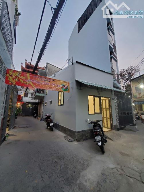 Bán nhà lô góc hẻm thông – Giáp Quận 1 – Xô Viết Nghệ Tĩnh – Chỉ nhỉnh 3 tỷ - 1