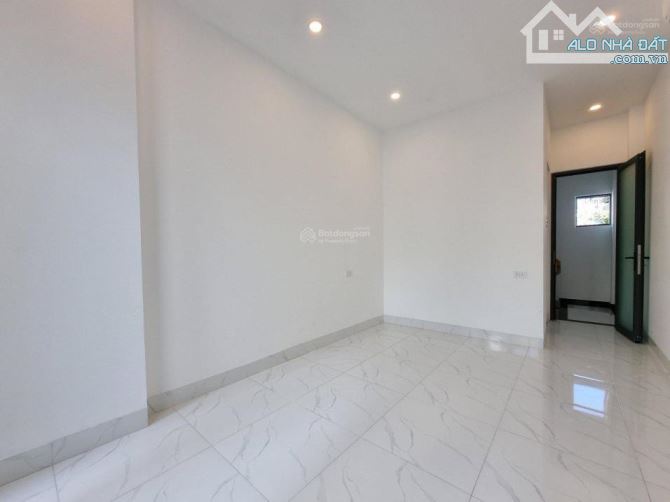 🏡 Bán nhà Nguyễn Tri Phương, Q.10, nở hậu gần ĐH Kinh Tế, 8.x tỷ! - 1