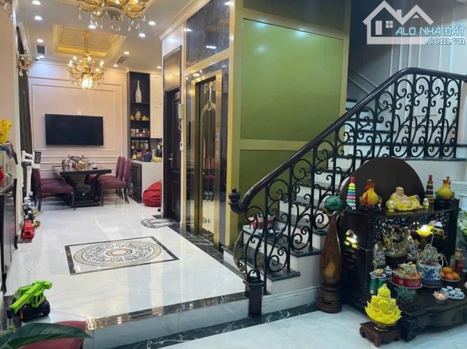 Bán nhà Giải Phóng,trung tâm Thanh Xuân,phân lô cán bộ, ôtô tránh, thang máy 80m2X5T mt 6m - 1