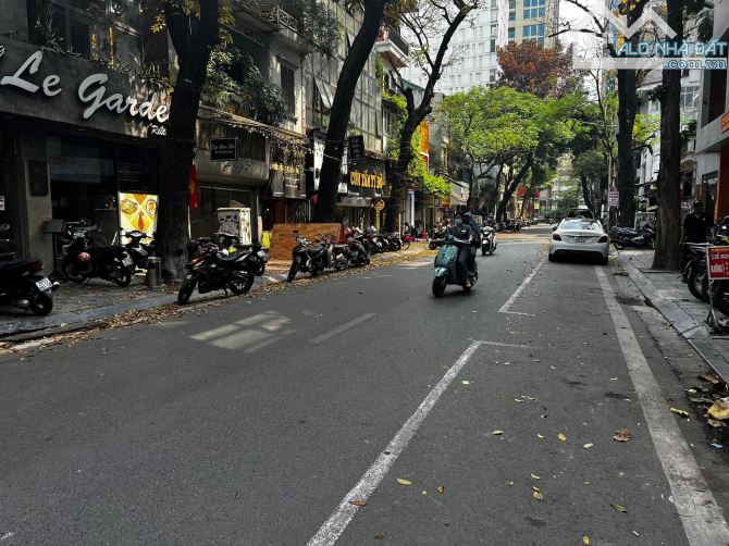 BÁN TOÀ VĂN PHÒNG MẶT PHỐ TRIỆU VIỆT VƯƠNG 150m2x11T THANG MÁY -MT 6.5m - 195 TỶ-2 HẦM -KD - 1