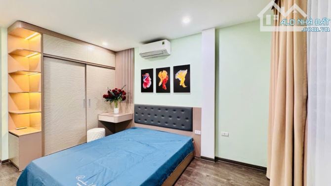 BÁN NHÀ ĐẸP NGUYỄN VĂN CỪ – 40M² NHỈNH 6 TỶ – Ô TÔ ĐỖ CỔNG ,10M Ô TÔ TRÁNH - 1