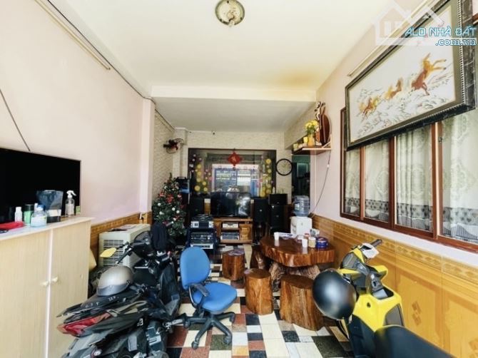 Bán nhà đẹp, HXT tránh nhau, Khu vip Tân Sơn Nhì, Quận Tân Phú, 46m2, 2 tầng, giá 6,46 tỷ - 1