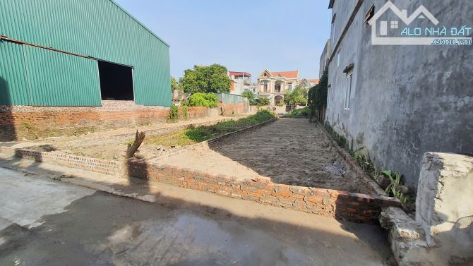 Sơn Du, Nguyên Khê. Ô tô vào. sát cao tốc. Chỉ 65 tr/m2 - 1