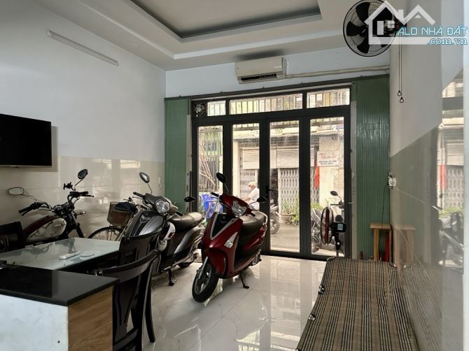 HẺM XE TẢI THÔNG - 4 TẦNG - GÓC 2 MẶT TIỀN - GÒ VẤP - THỐNG NHẤT - NGANG 4M - CHỈ 6.2 TỶ - 1