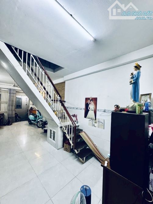 Nhà nhỏ , hạnh phúc to, bán căn nhà cho gđ TC nhỏ ngay P15 giá chỉ 3,57 tỷ - 1